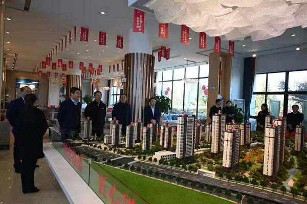 省龙8头号玩家集团外部董事调研徽盐地产六安项目、霍邱项目